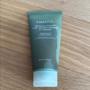 HANYUL 2-in-1 Mousse & Mask in Olive Green